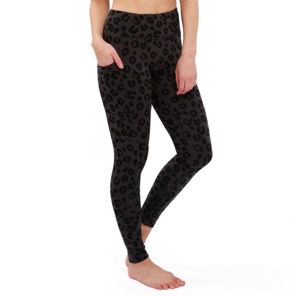 Fitkicks- Black‎ Tonal Pattern Leggings Size XL